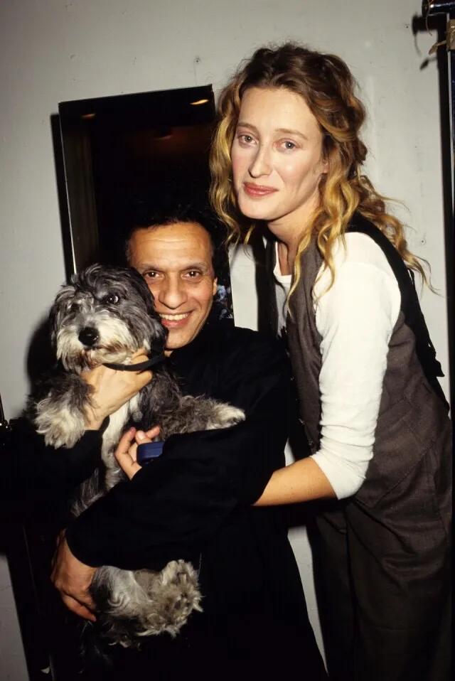 58岁的白发模特,58岁的白发模特视频