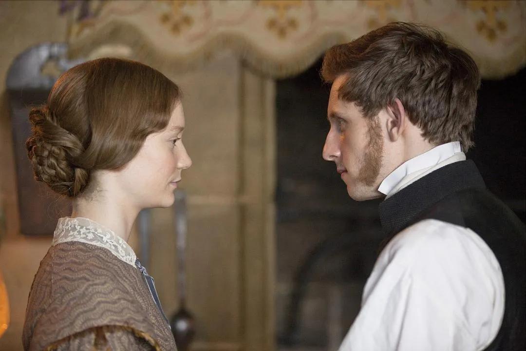 张爱玲的第二炉香连续剧,张爱玲第二炉香两个女儿结局