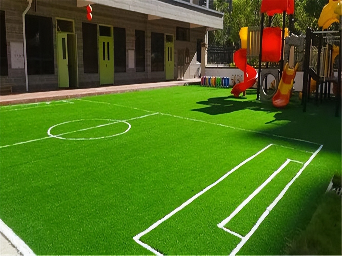 人造草坪最好的是哪个品牌,好的人造草坪品牌