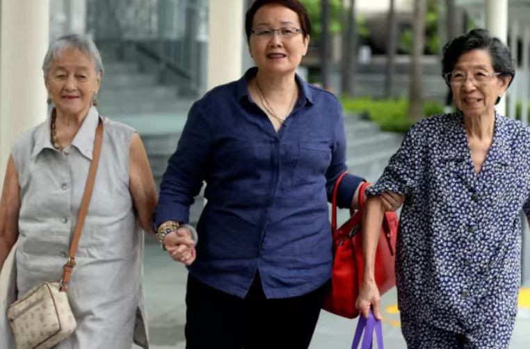 江苏南京19岁少年骗40岁富婆,男子靠吃软饭骗到富婆2亿遗产