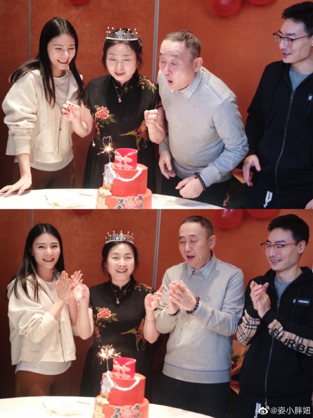 何姿与儿女合照,何姿晒回娘家照片