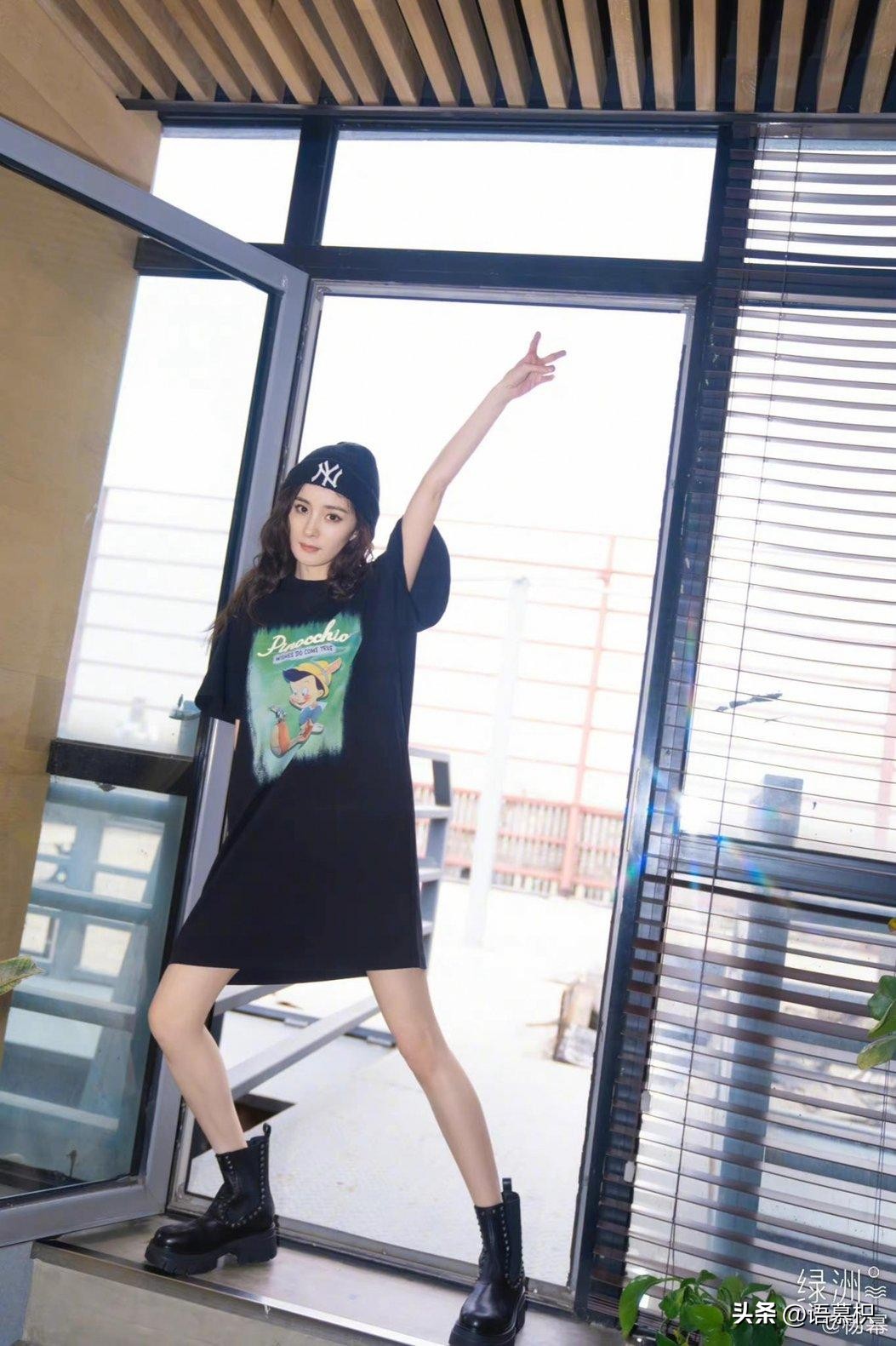 Jennie一张照片就值2千万，杨幂身家高达数十亿，IU全现金买别墅