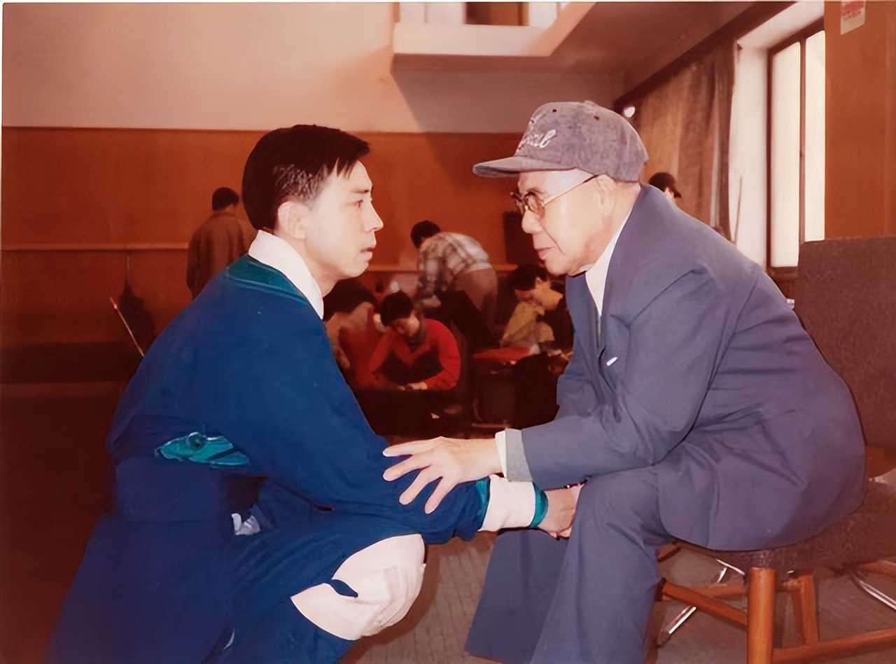 京剧名家于魁智近况如何,京剧名家于魁智家庭情况