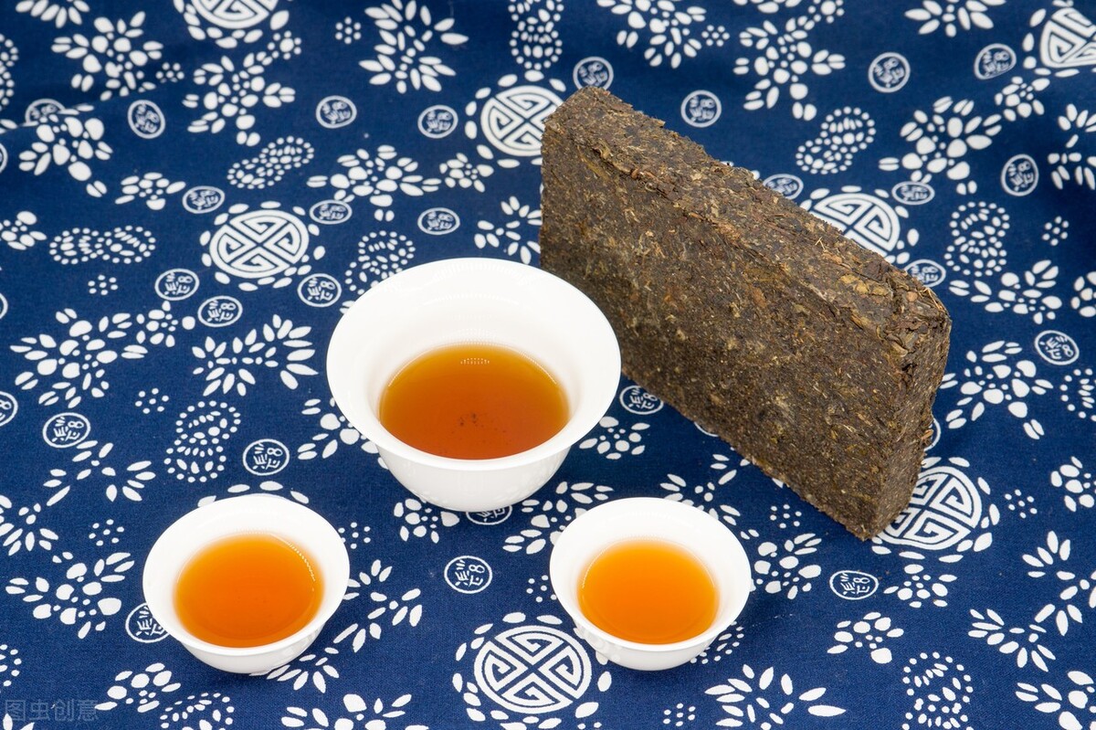 喝茶牙齿又黄又臭,喝茶对牙齿好主要因为茶中含有镁