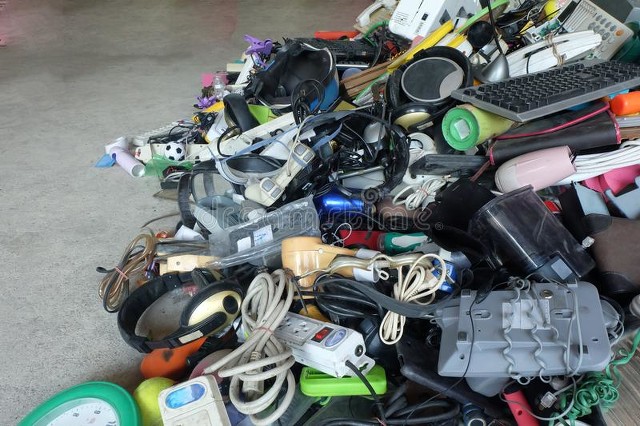 大量回收废旧电子产品,废旧电子产品回收有前景吗