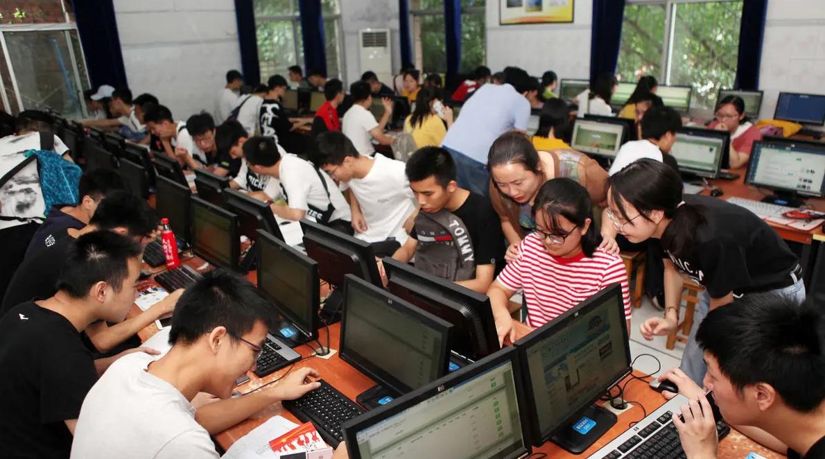 涓婃捣浜旀墍閲庨浮澶у,涓婃捣鍗佸ぇ閲庨浮澶у