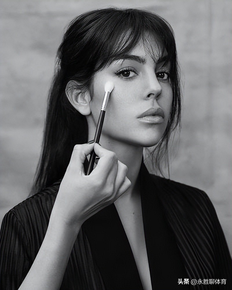 c罗乔治娜去沙特,乔治娜和c罗沙特