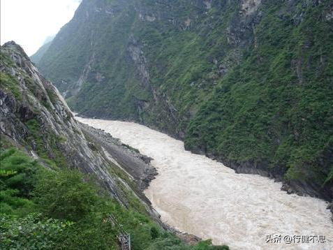 写青山的唯美诗词,关于青山的诗句大全