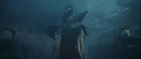 女演员卖肉打擦边球，剧情被嘲山寨《寻龙诀》，元彪新片晚节不保