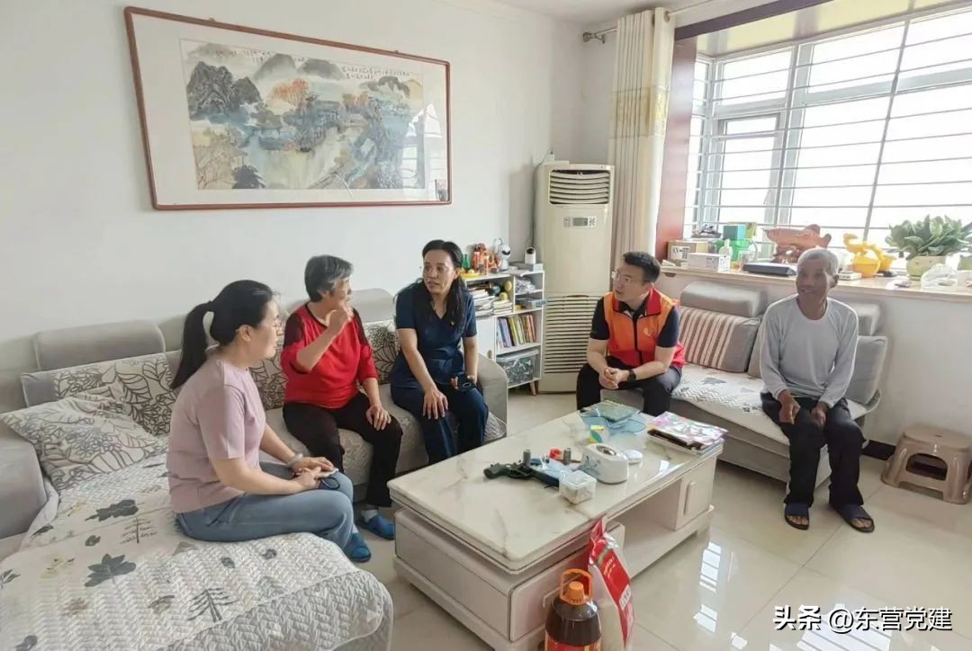 【下基层提作风办实事】深入贯彻落实全市“万名干部下基层”活动推进会议精神（二）