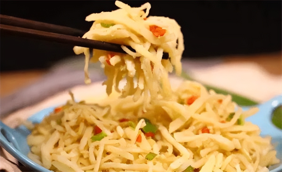 红薯产量那么大为什么不能当主食,土豆比红薯更适合作为储备的主粮