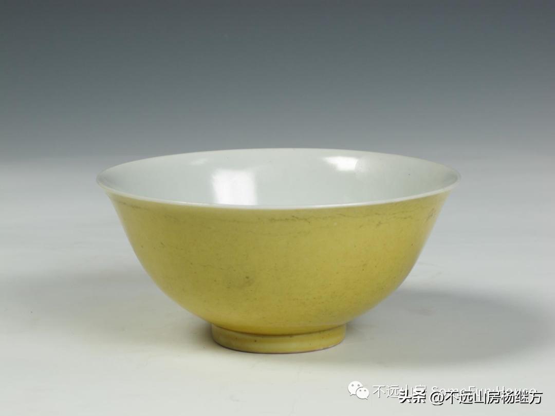 雍正乳白釉瓷器 (雍正年代青釉瓷器)