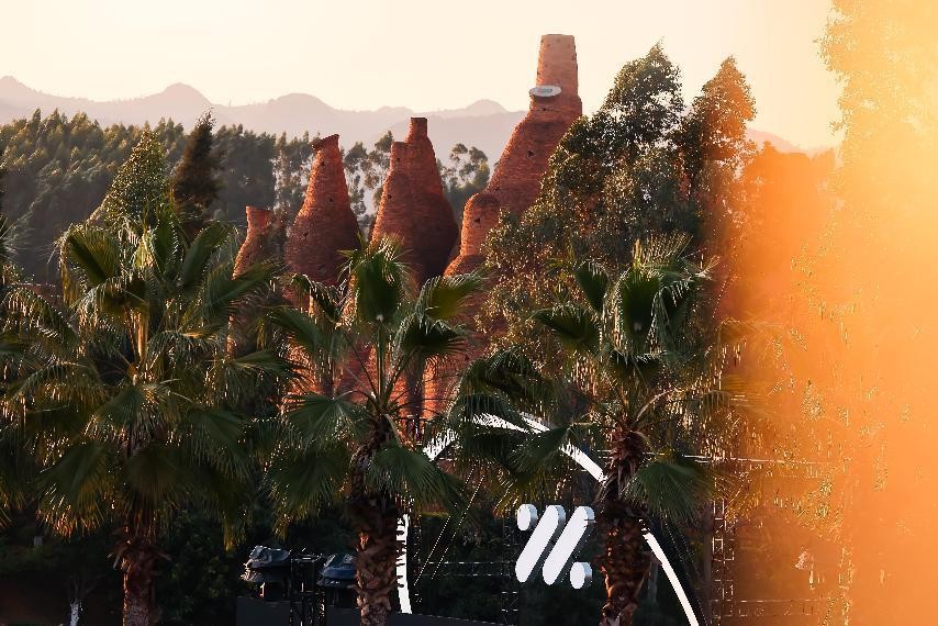 新能源汽车哪个牌子好车主指南,新能源汽车哪个品牌比较好一些呢