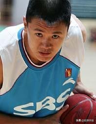 cba刘铁是哪个队主教练,巩晓彬加盟新疆男篮