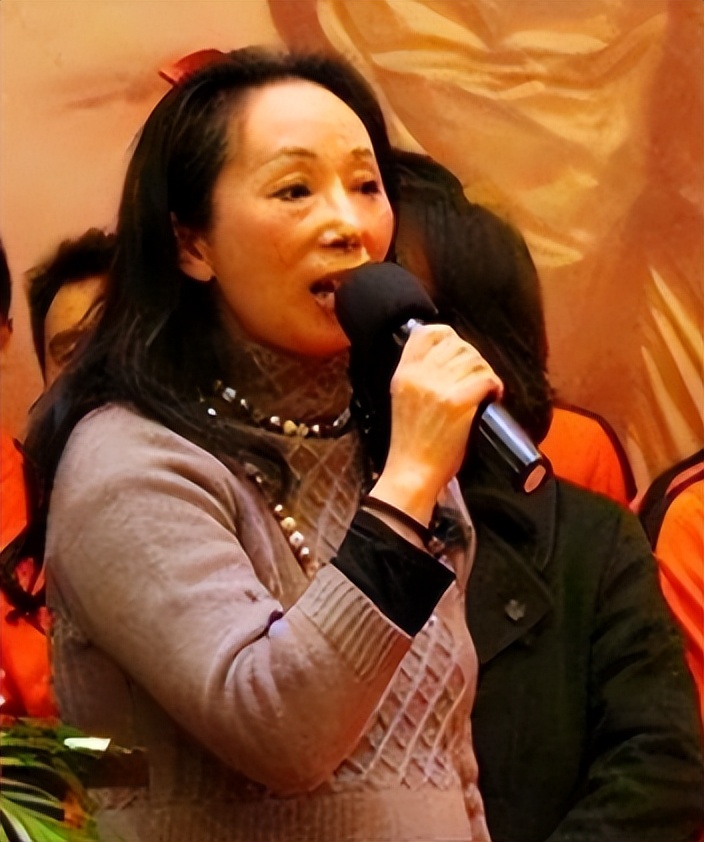 黑龙江女首富戴秀丽,黑龙江女首富戴秀丽的故事