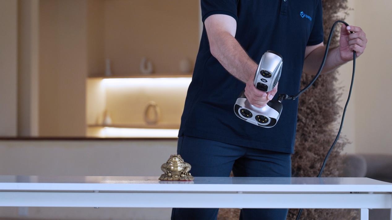 红外双激光一机多用，思看科技发布iRealM3彩色三维扫描仪