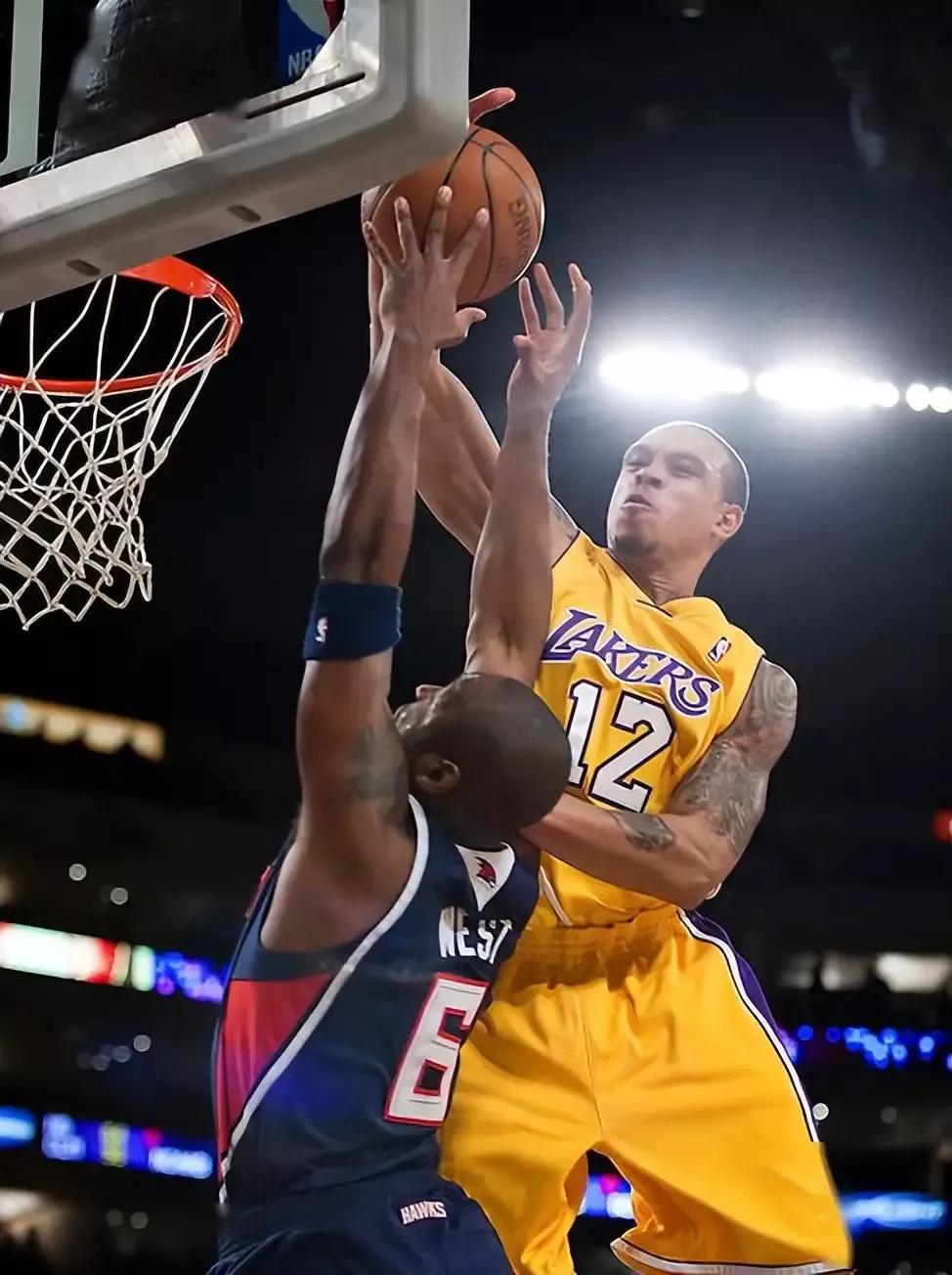 nba篮筐和普通篮筐一样大吗,奥运会篮筐和nba篮筐的区别