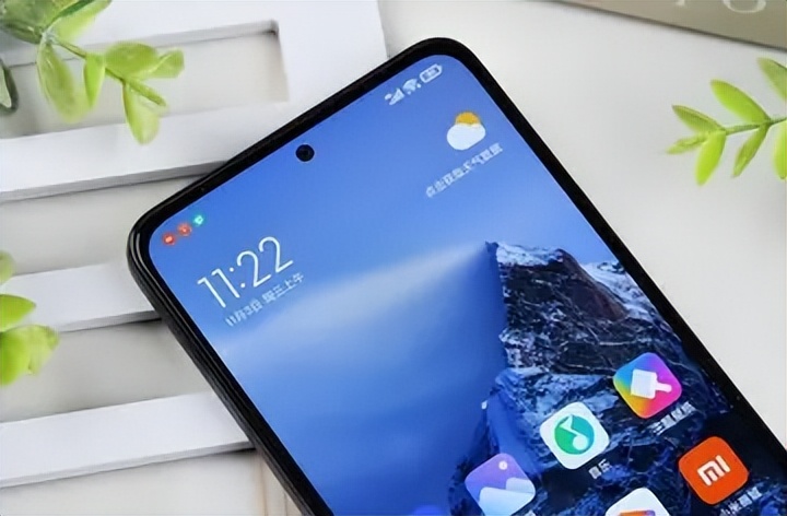 为啥选顶配千元机不选低配旗舰机,顶配千元机和低配旗舰手机