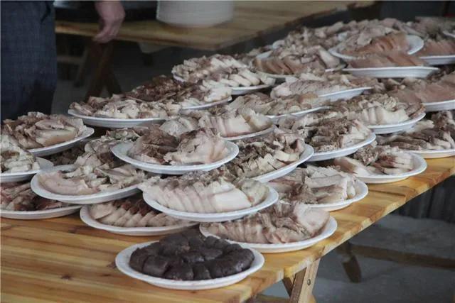 吃刨猪汤有什么讲究吗,吃刨猪汤是什么意思