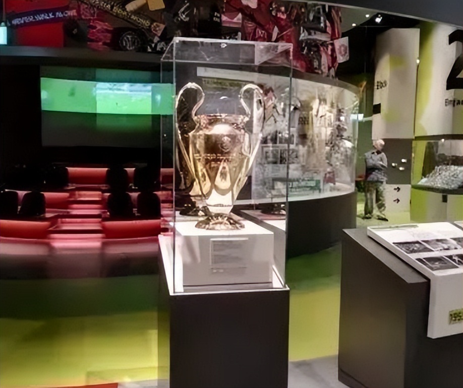 德国足球博物馆量角器,德国足球馆