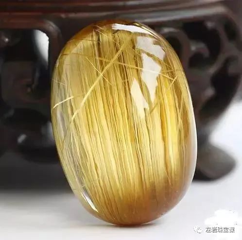 左岩的最新图片,真正的超七水晶是什么样