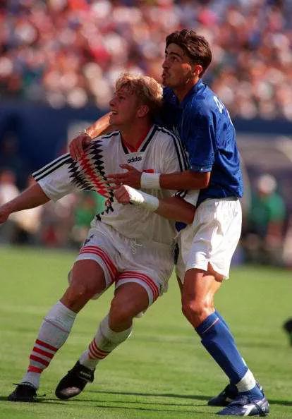 历史75大巨星排名罗伯特森,罗伯特巴乔个人简介