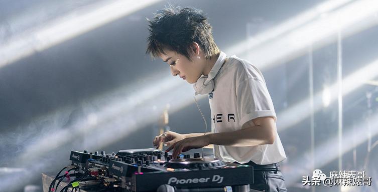 曾轶可打碟现场,演唱会打碟名场面