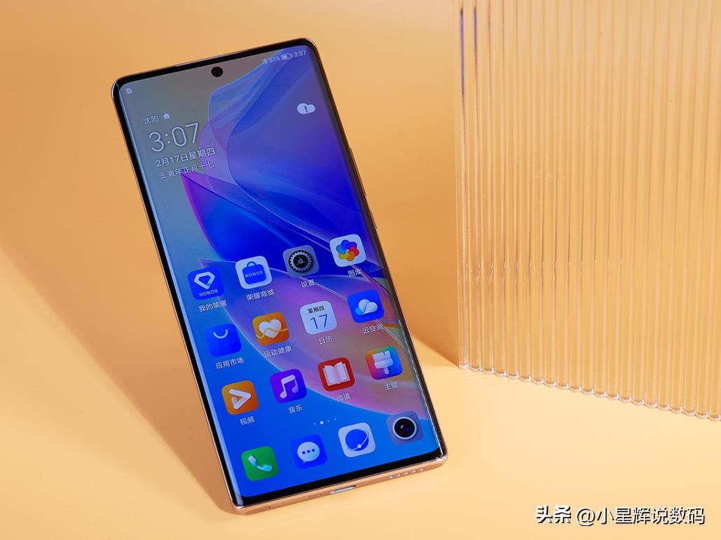 曲面屏像素高性价比高的手机推荐,4000元左右的5g曲面屏手机推荐