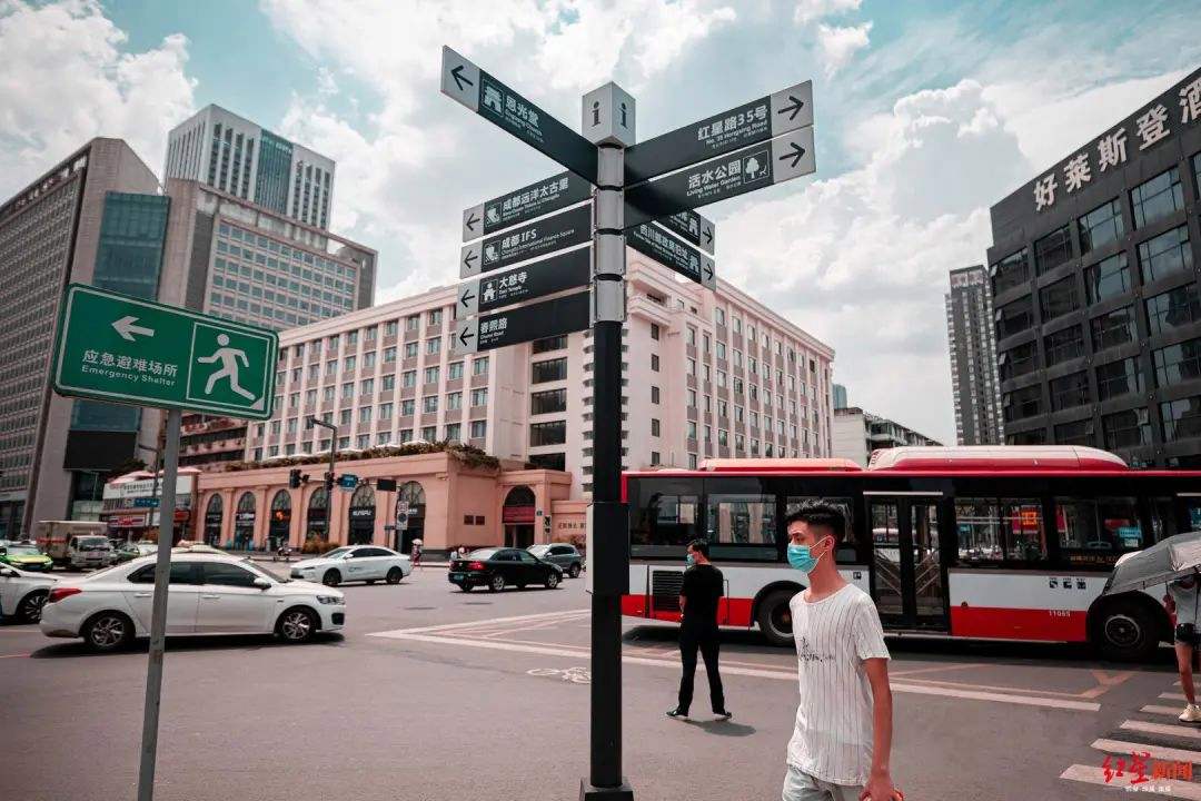 四川18岁女孩创业,18岁女孩3万起步创业