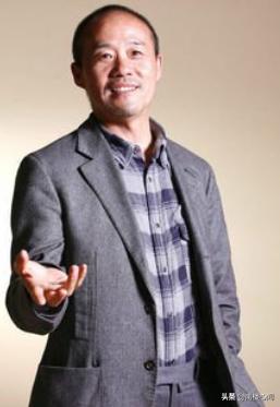 了解家族成功的人士奋斗历程,中国富豪成功的背后家庭关系