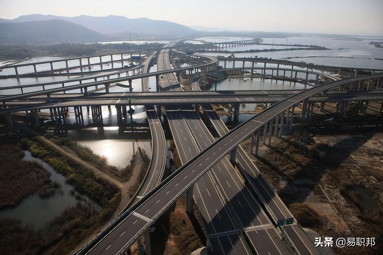 土木工程哪个专业比较有发展前景,土木工程专业哪个方向专业最吃香