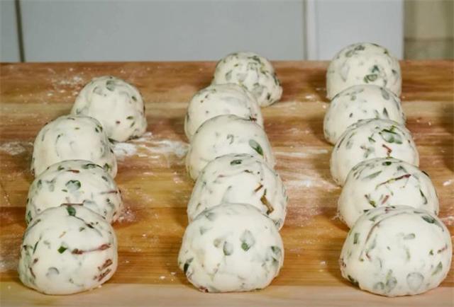 干马齿苋加蜂蜜泡水喝有什么作用,马齿苋和金银花一起泡水喝的功效