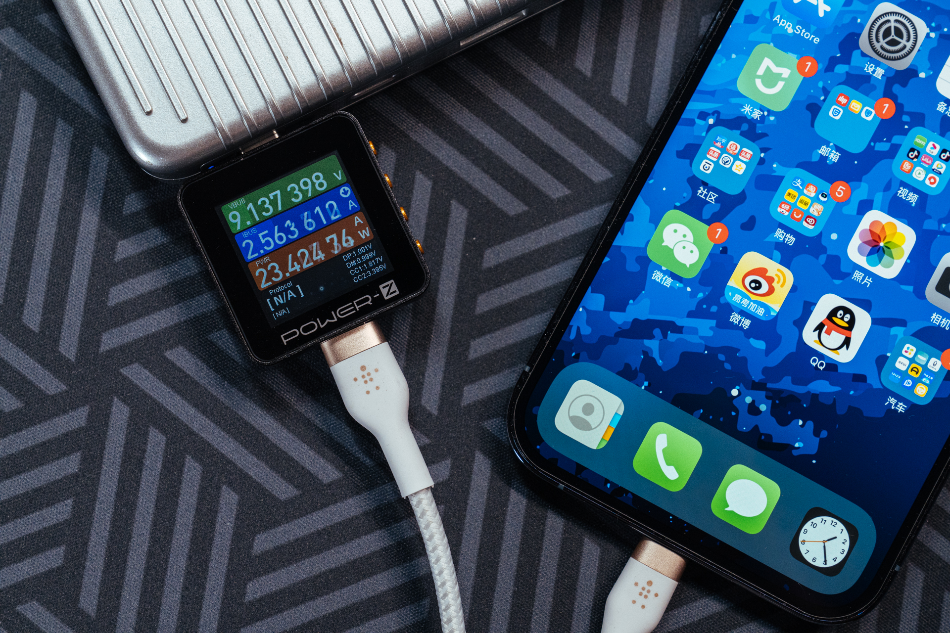 苹果用户应该买什么配件,贝尔金是苹果官方认证的配件品牌