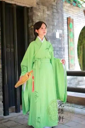 五十六个民族之柯尔克孜族服饰,五十六个民族服饰合集满族