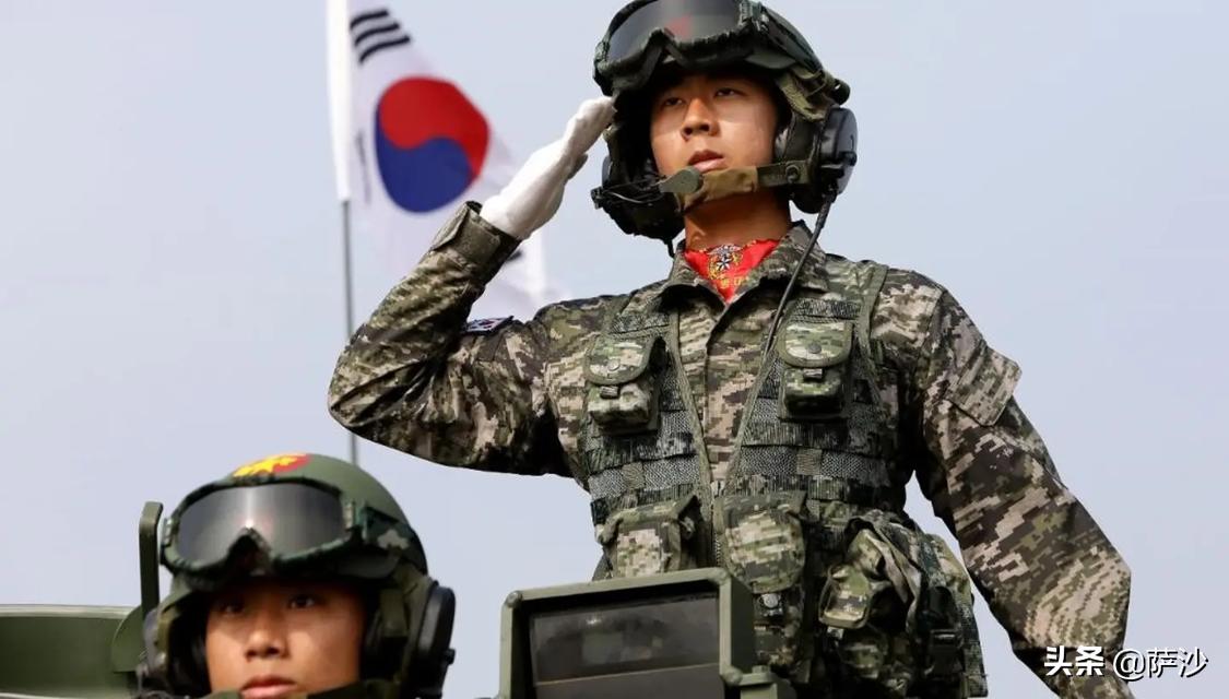 为什么韩国男人不愿意服兵役,韩国男性为什么不想入伍