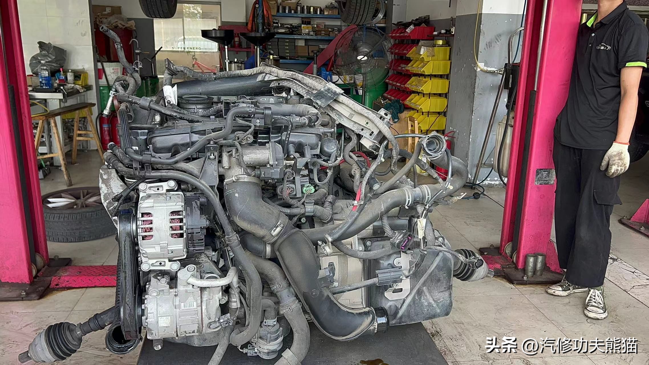 夏朗烧机油1500公里,进口大众夏朗1.8t不烧机油