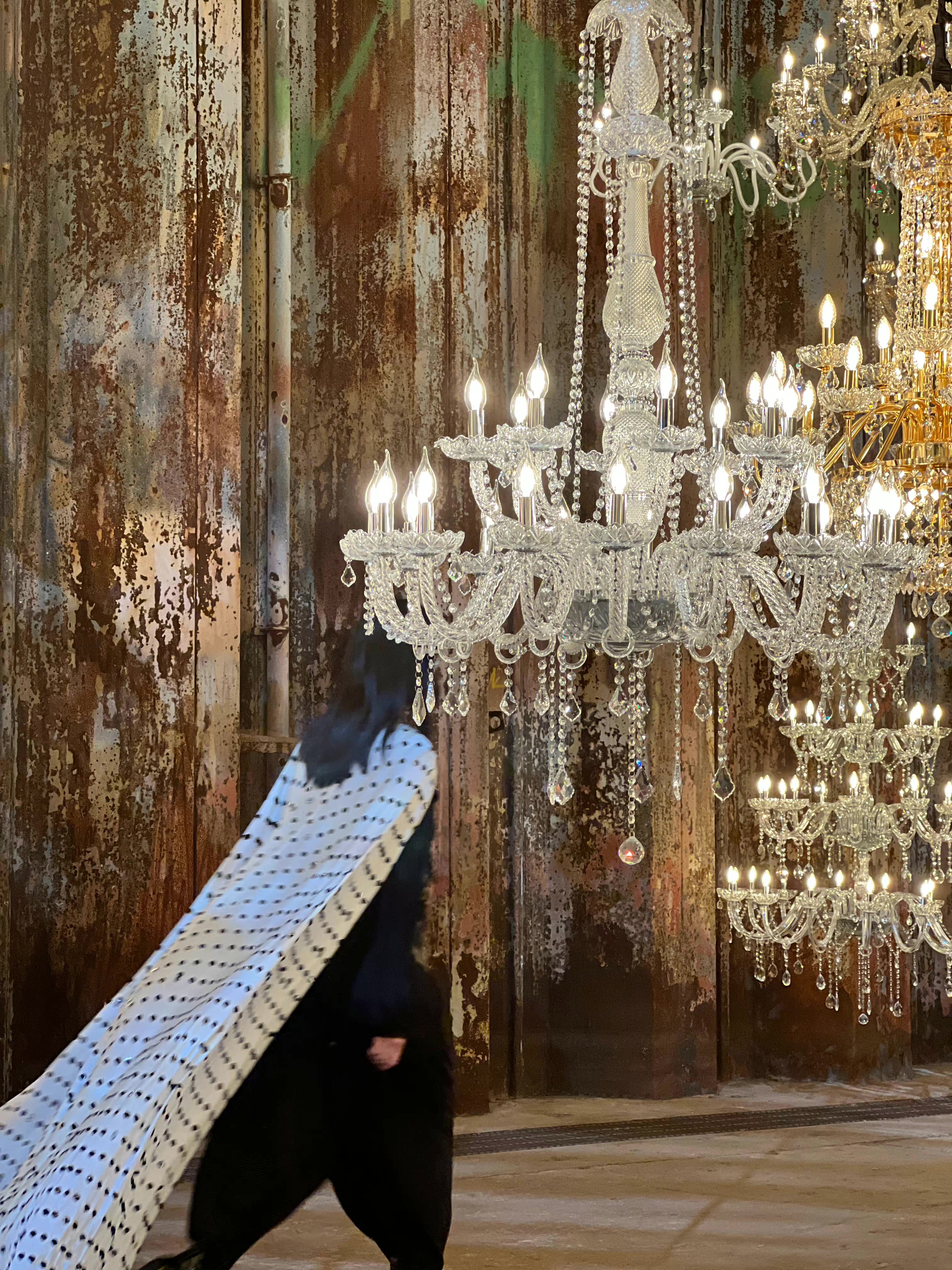 周冬雨lv大秀造型,周冬雨高奢代言