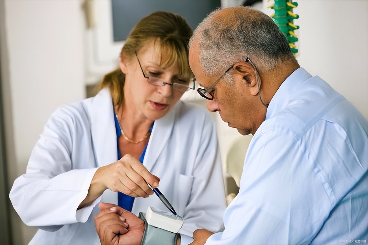 高血压为什么要吃叶酸片,高血压叶酸可以长期吃吗