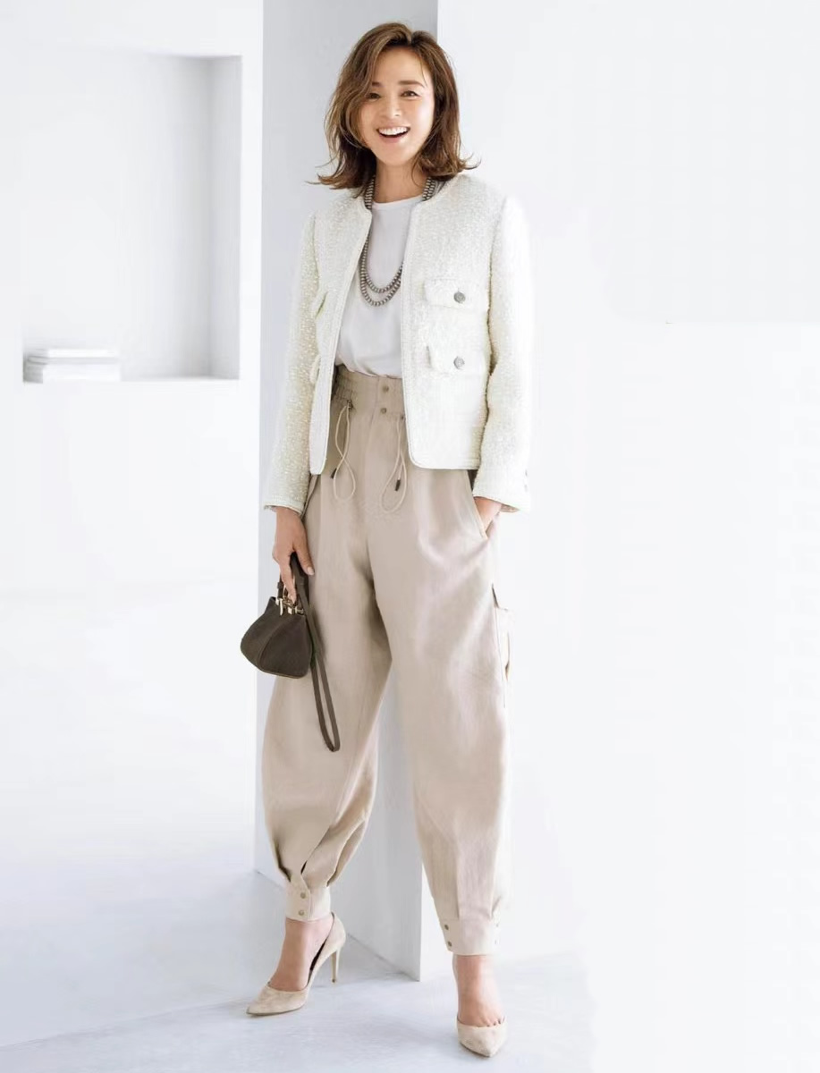 春季米色系穿搭,必须get的同色系穿搭高级永不过时