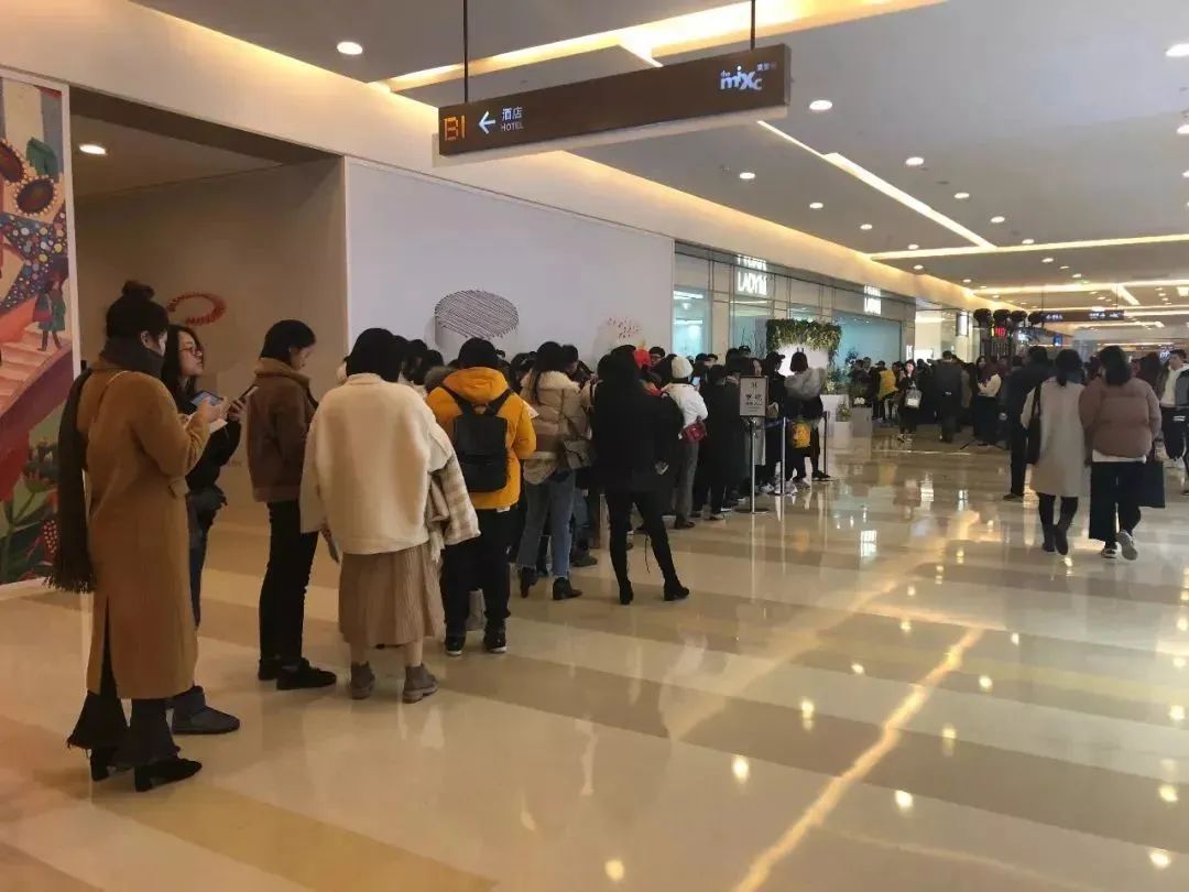 出事了！「烘焙第一股」人去楼空！两大顶流烘焙官宣闭店