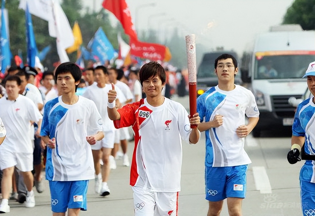 谢娜和张杰在一起经历过什么,谢娜和张杰在一起多少年了