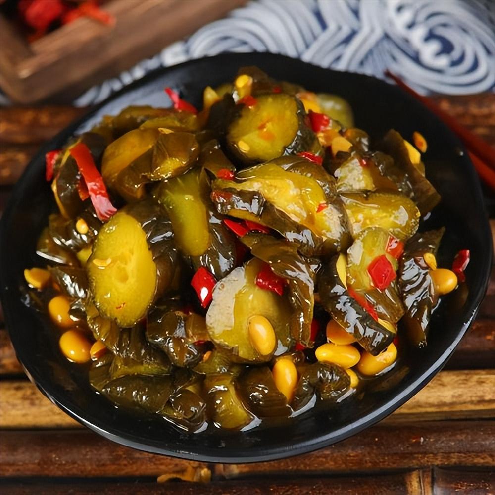 1980年广西民工挖到骨灰罐,广西骨灰罐