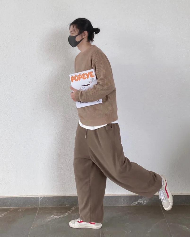 经典vans穿搭中帮,黑白vans经典款过不过时