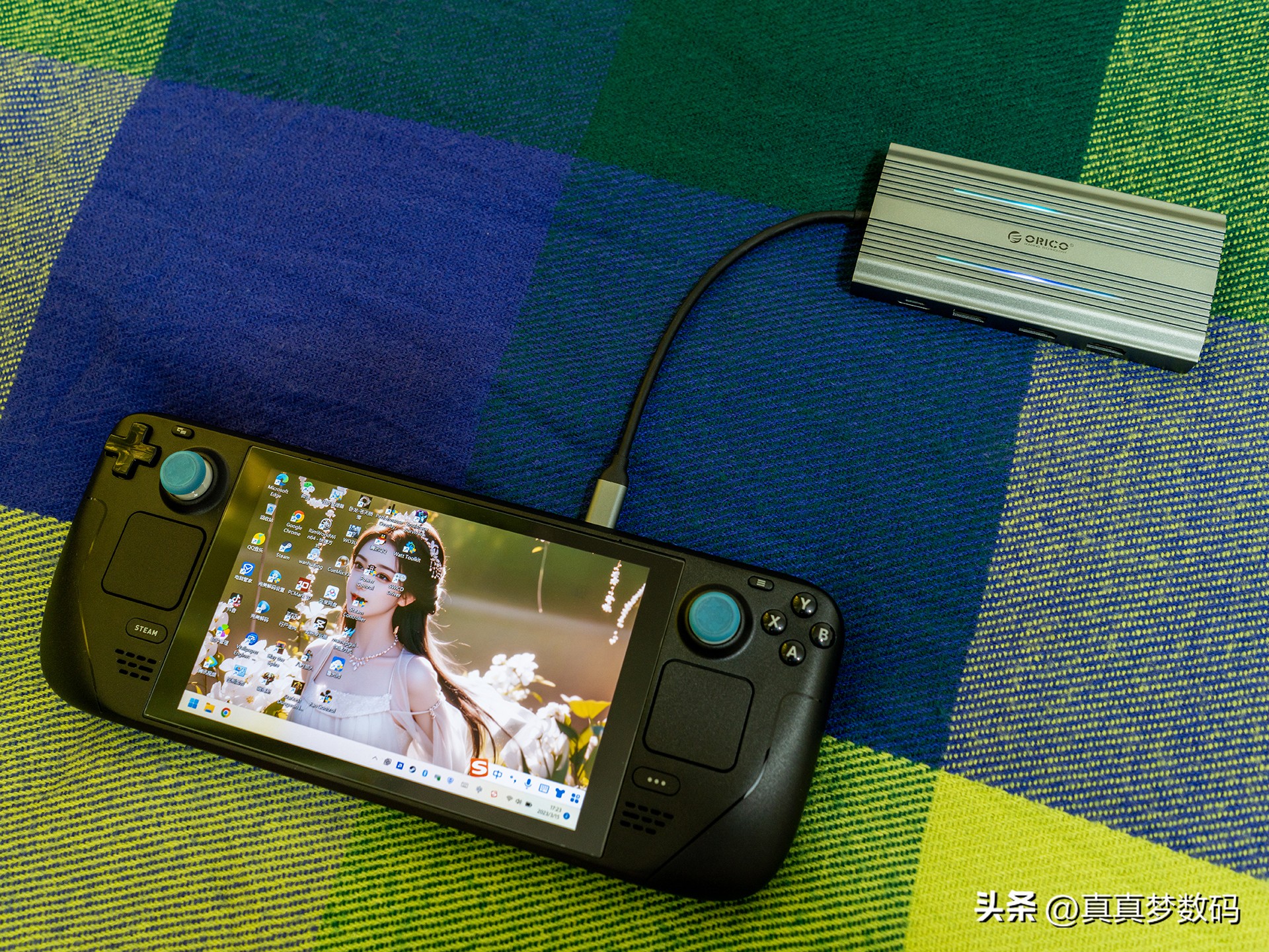 不只是游戏机！SteamDeck连接4K显示器做电脑主机性能和心得分享