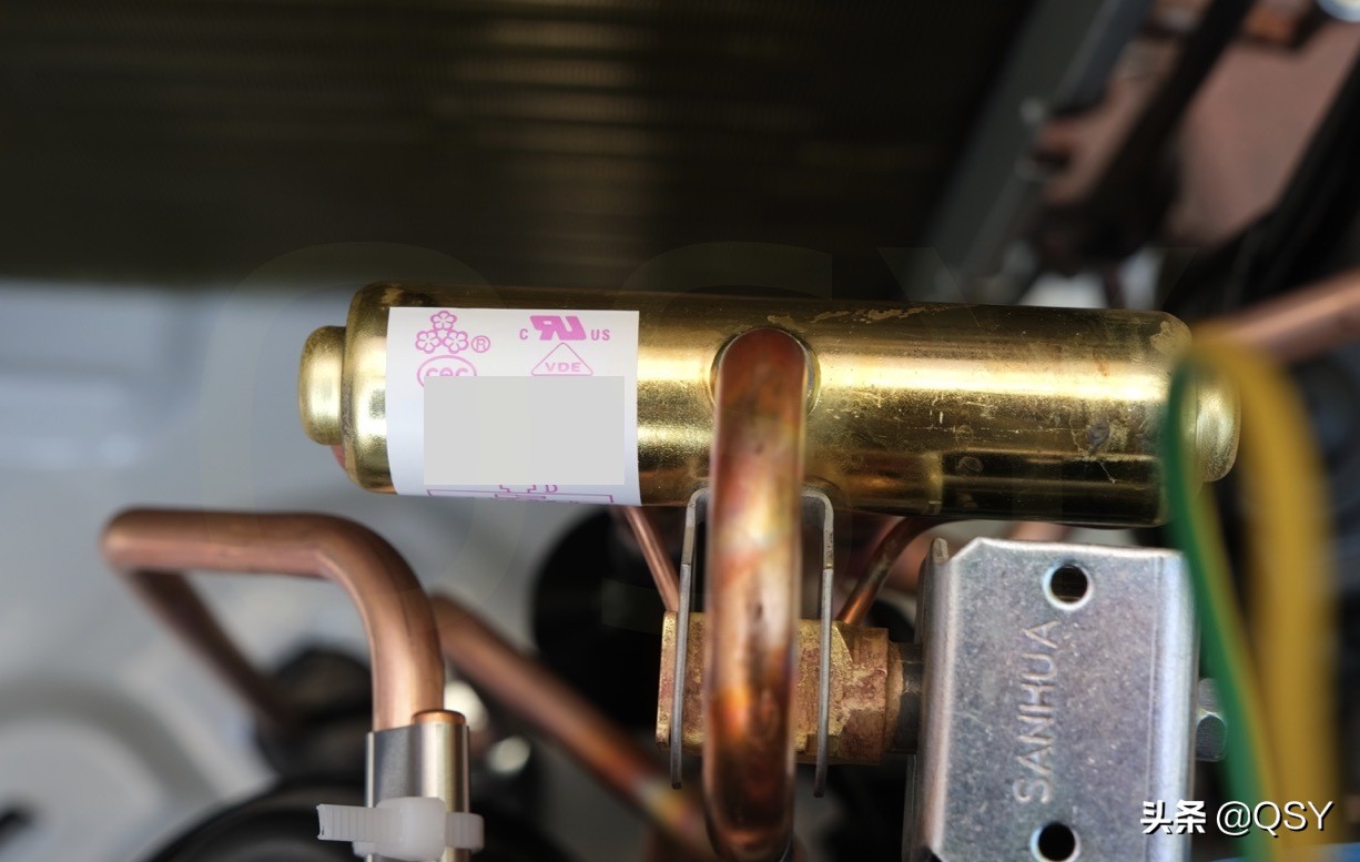 拆华凌空调N8HL11.5匹新一级单排外机带电子膨胀阀