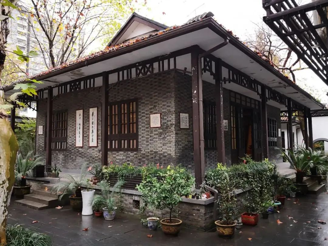 杭城里的爱情，一些坐标，二三往事|房叔说No.503