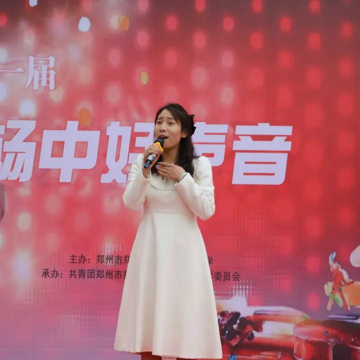 郑东新区杨桥初级中学：“杨中好声音”唱响校园梦