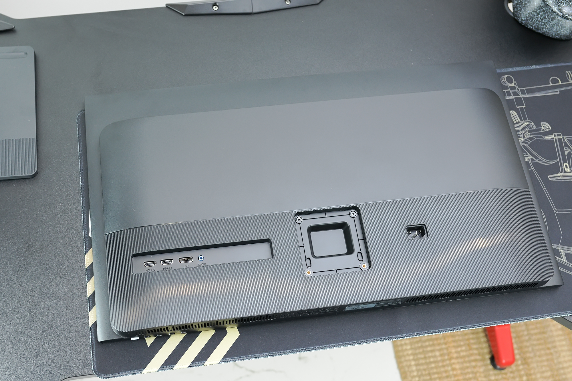 小米4k显示器和华为显示器对比,小米4k显示器和华为4k显示器