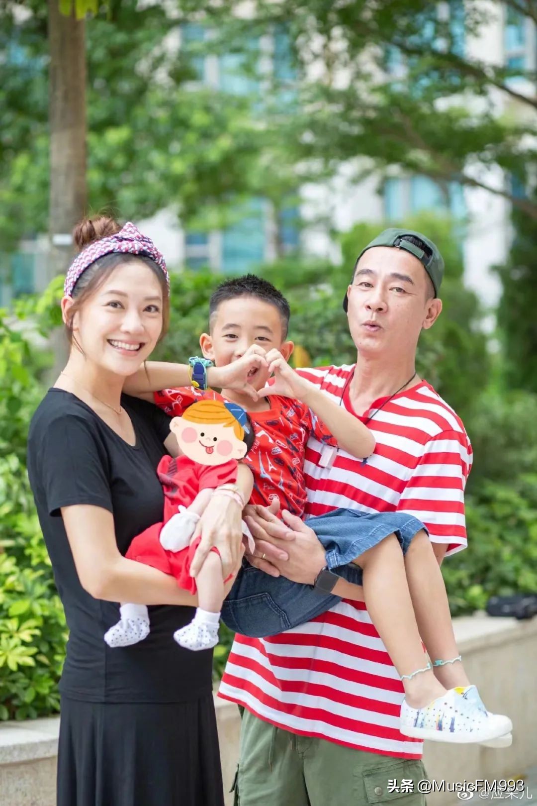 陈翔六点半王炸一路披荆斩棘,一手烂牌打出了王炸