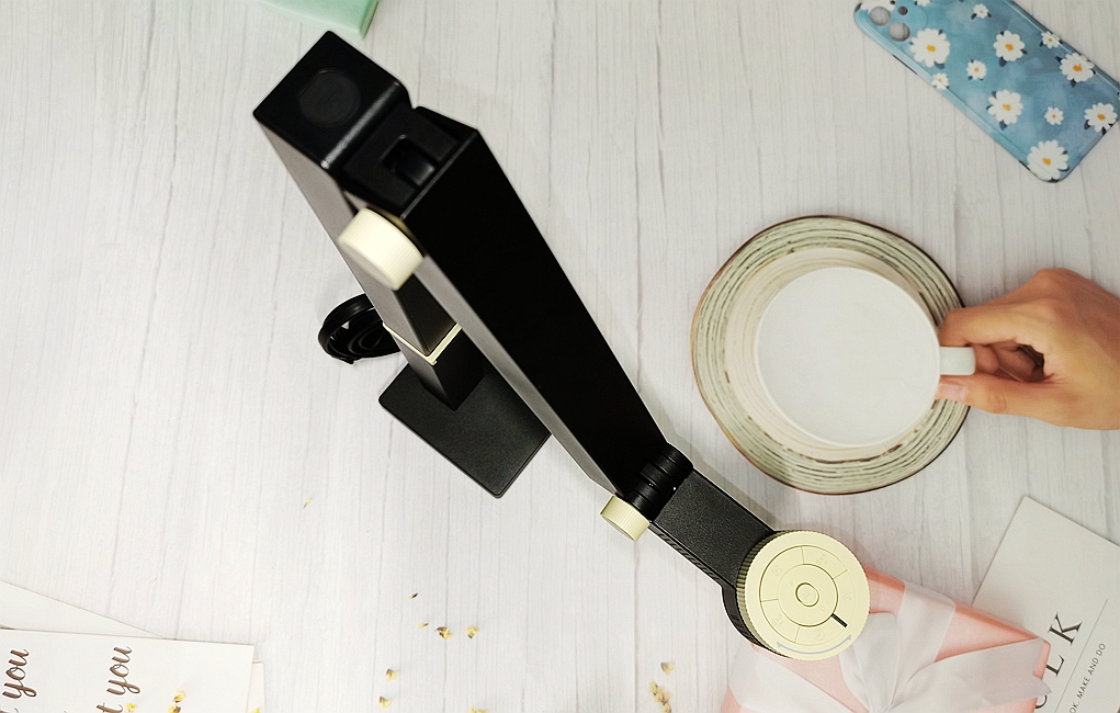 成者FancyS视频展示仪评测：居家网课、上班办公必备神器！